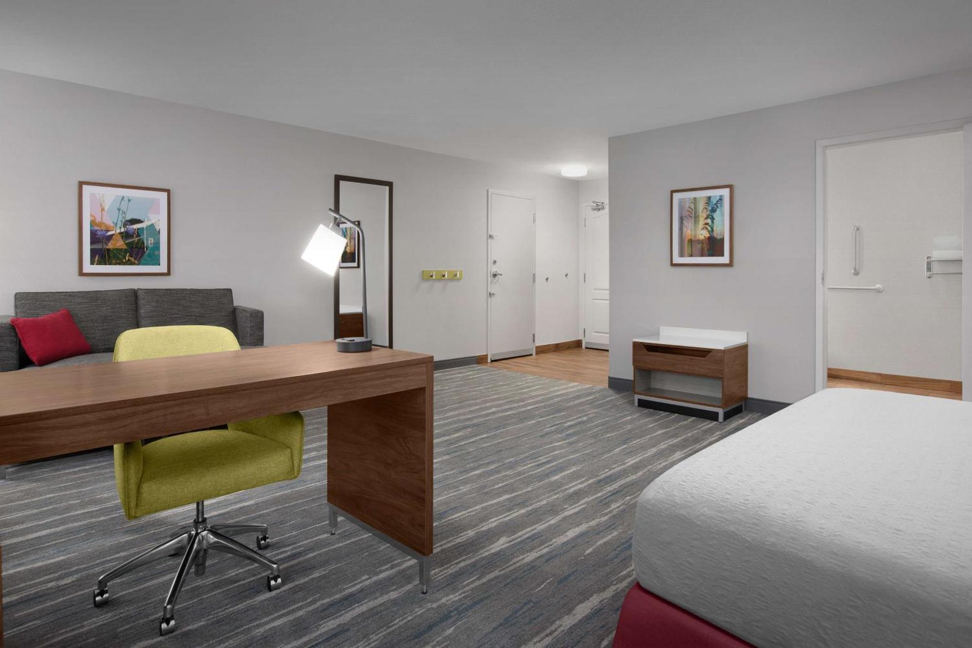 Hampton Inn Yorkville Eksteriør bilde