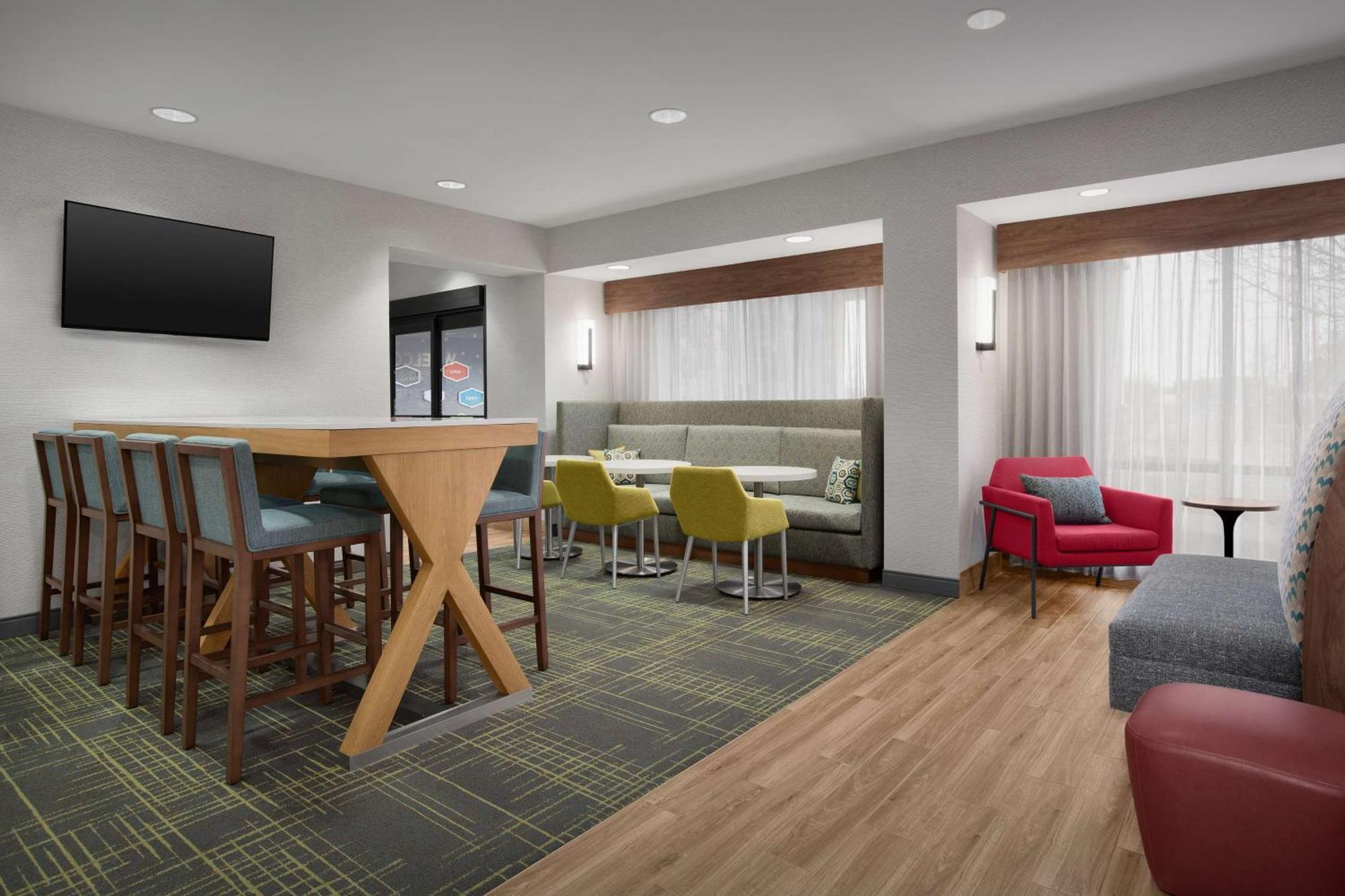 Hampton Inn Yorkville Eksteriør bilde